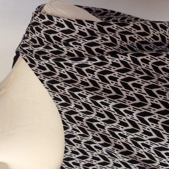 Lane Bryant Bloussen Tiered Sleeveless Summer Pullover Plus Size 26/28 - Picture 5 of 8